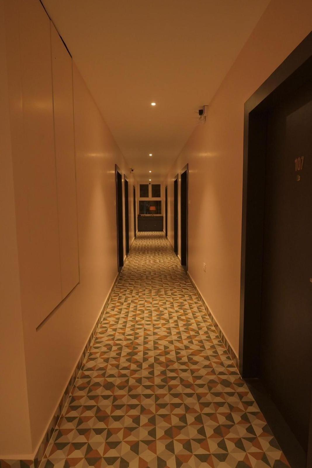 ホテル The Dibrugarh Address エクステリア 写真