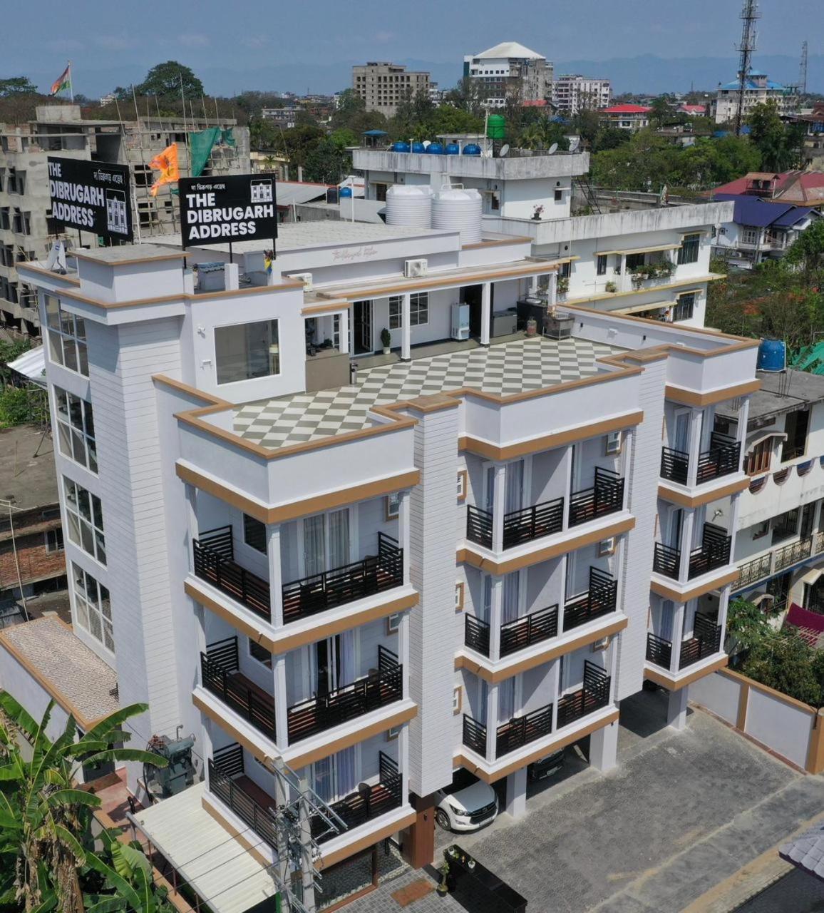 ホテル The Dibrugarh Address エクステリア 写真